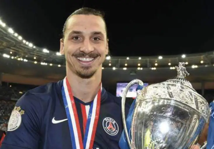 Zlatan do Anglie? Zájem má Man United i Arsenal. Jestli se to stane, spadne Twitter, píší fanoušci