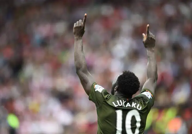 Lukaku se nejdřív omluvil fanynce, pak Southampton sestřelil dvěma góly