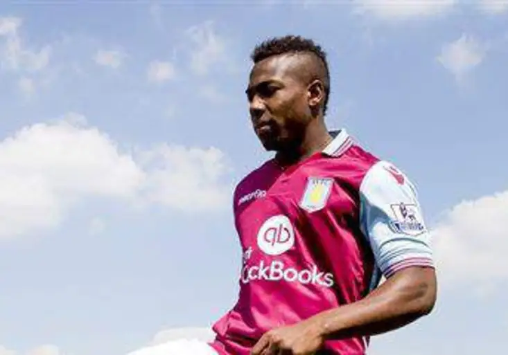 Aston Villa má posilu z Barcelony. Získala za 12 milionů liber křídelníka Traorého