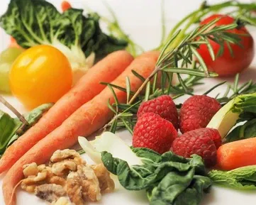 Nesnězeno.cz. Zachraňte jídlo, které by skončilo v koši!