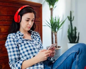 Pojďte s námi oslavit svátek autorů i čtenářů a soutěžte v O2 Knihovně