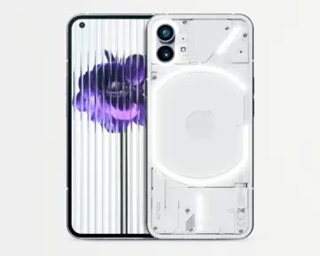 Nejstylovější telefon dneška? Nothing Phone (1) přichází ve velkém stylu