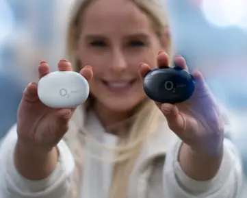 Vánoce u O2 už začaly! Operátor naděluje slevu 1 000 korun a představuje našlapané O2 pods+