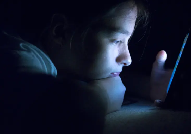 On-line násilí není vidět, ale bolí. Nadace O2 představila nový výzkum, který poodkrývá dětský digitální svět 