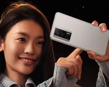 Smartphonové trendy přichází z Číny, v Evropě si však počkáme