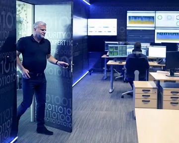 Bezpečnostní dohled jako služba. Jaké jsou jeho výhody a nevýhody?