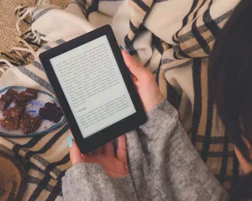 Zachumlejte se do podzimní nálady. Společnost vám budou dělat e-knihy