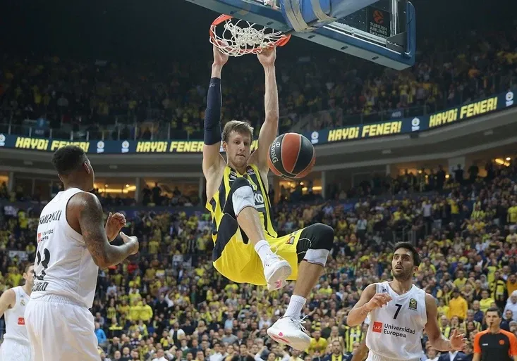 Tři nejpovedenější zápasy Jana Veselého v letošním ročníku Euroligy