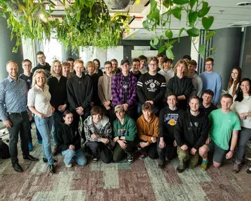 Ze školní lavice do bezpečnostního centra