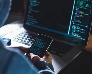 Obránci v digitální éře. S čím firmám pomáhají etičtí hackeři?