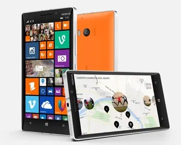 Nokia se vrací do extraligy. Nová Lumia 930 patří k nejlepším