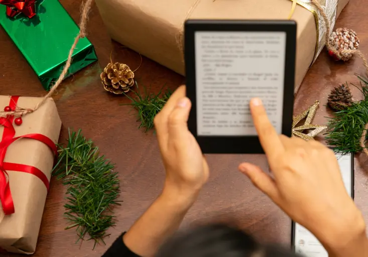 Last minute dárky pod stromeček: Audioknihy a e-knihy z O2 Knihovny se slevou