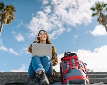 Novinka pro firemní zákazníky O2: roamingové balíčky si můžete jednoduše zaplatit vlastní kartou