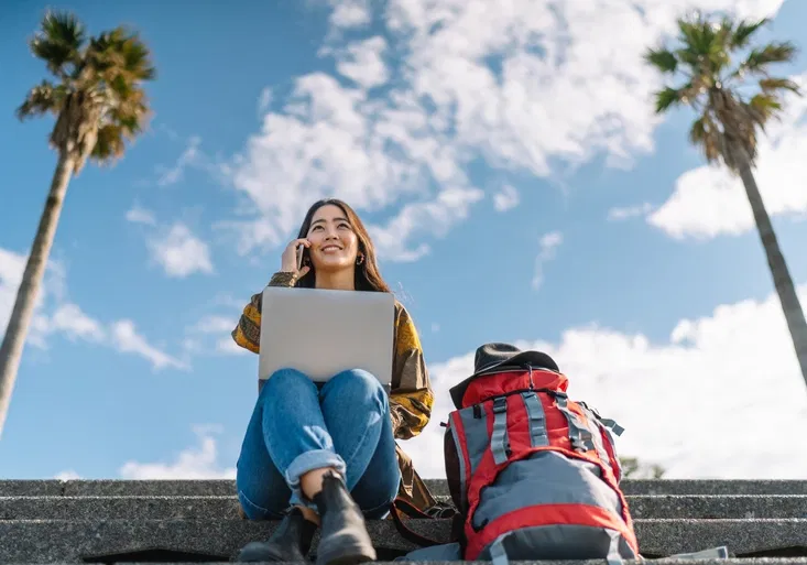 Novinka pro firemní zákazníky O2: roamingové balíčky si můžete jednoduše zaplatit vlastní kartou