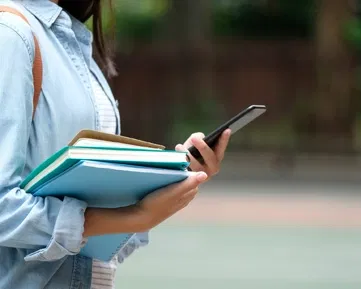 Srpnová Slevománie u O2: levné 5G telefony, kávovary a tablety za korunu a příslušenství, se kterými bude návrat do školy hračka