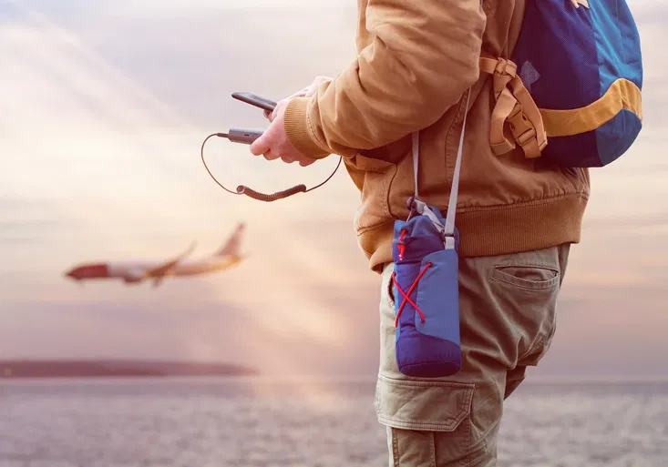 S powerbankou můžete na letišti narazit. Ne každá může na palubu letadla