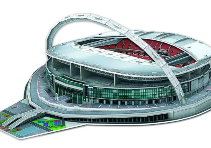 Výsledky soutěže s Ligou mistrů o stadiony Wembley, Camp Nou a Park princů