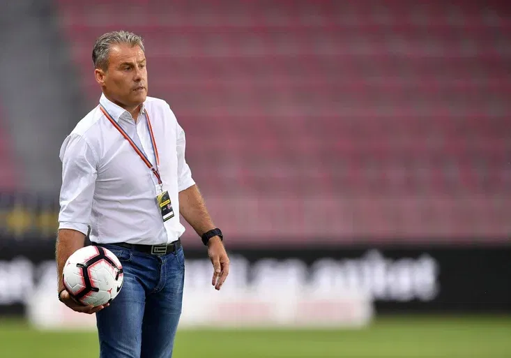 Fotbaloví experti k vyhazovu Hapala: Spartu nikam neposunul, možná měl skončit i Ščasný