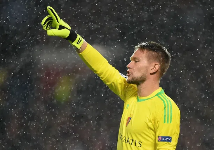 Vaclík je zase v nejlepší jedenáctce roku. Jak dlouho už vládne gólmanům ve Švýcarsku?