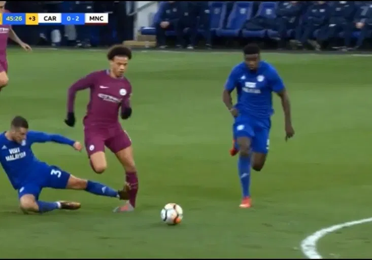 Brutální faul na Saného naštval i Němce. Jakou reakci poslali do Cardiffu!