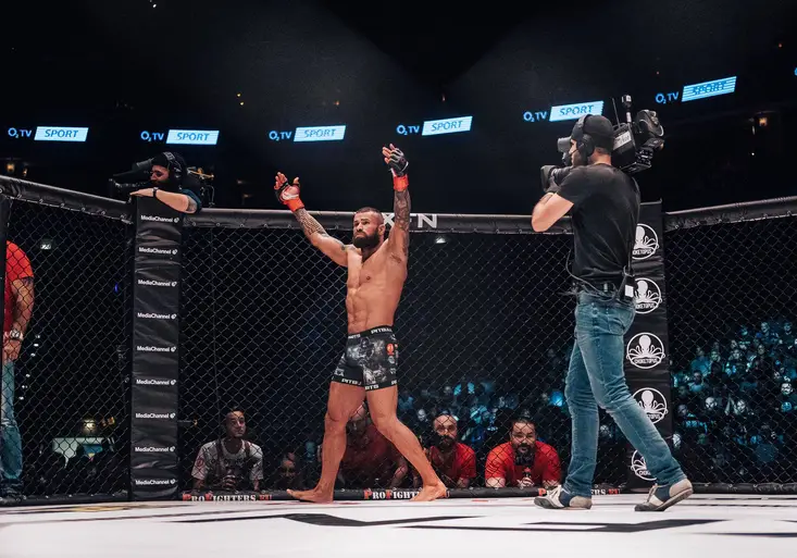 Blíží se česko-slovenský fight století: Karlos Vémola vyzval Attilu Végha!