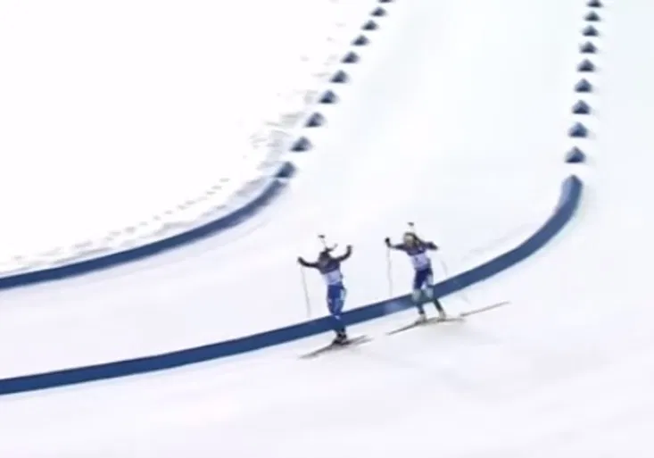 Velké gesto biatlonové hvězdy! Proč Domracheva přenechala stříbro soupeřce?