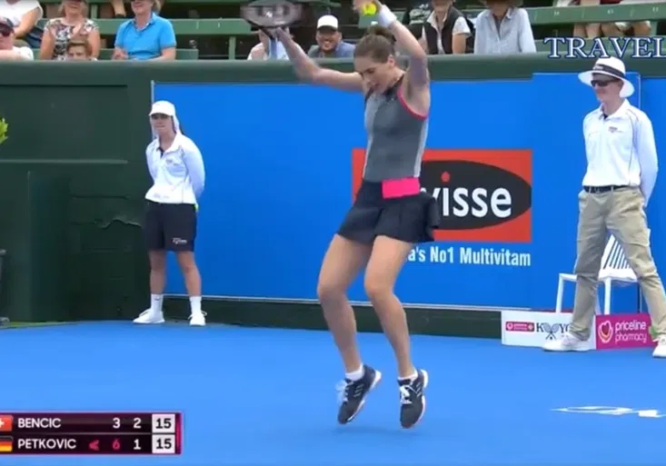 Kvitová se má na co těšit! Jak divoká Němka Petkovic roztancovala Melbourne?