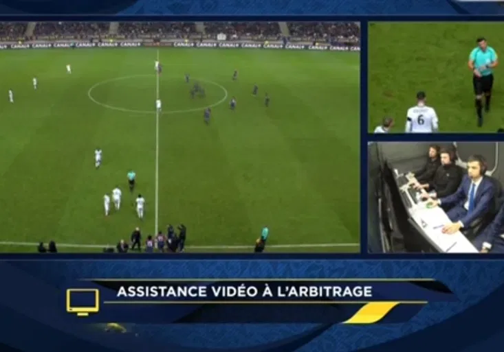 Překvapení z Francie! Videorozhodčí tam dostal stopku! Podívejte se proč?