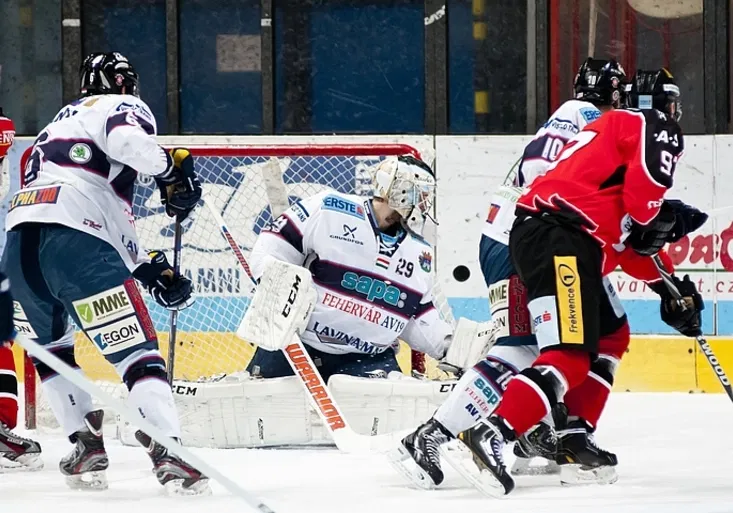 Hokejová EBEL na O2 TV Sport: Znojemští Orli jdou na Čerty z Fehérváru!