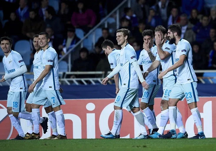 Stoper Branislav Ivanovič popřel fotbalové zákony: Skóroval jako Zlatan!