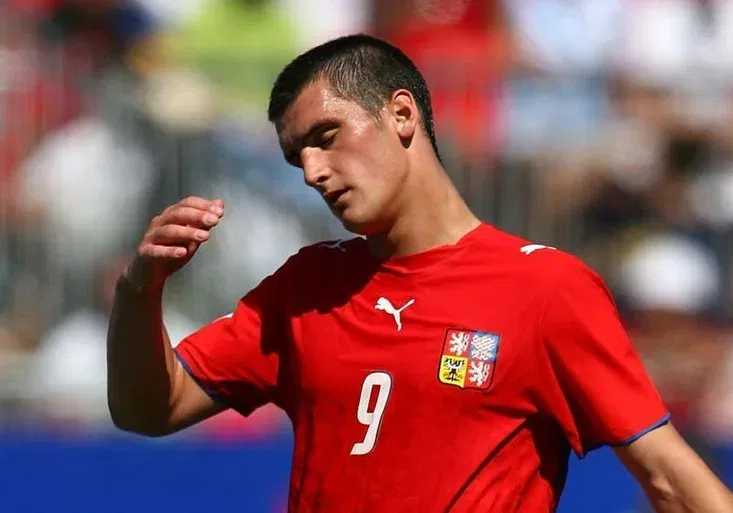 Další Feninův průšvih! Někdejší talent sešrotoval mercedes! Co se stalo?