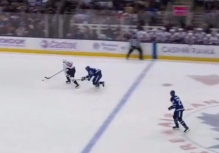 Vrána zapnul turbo a uletěl Zaitsevovi! Nosek se blýskl v oslabení