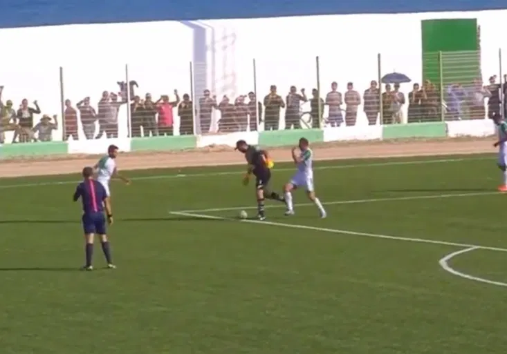 Tuniský Zidane? Tenhle drzý brankář si dovolil opravdu hodně!