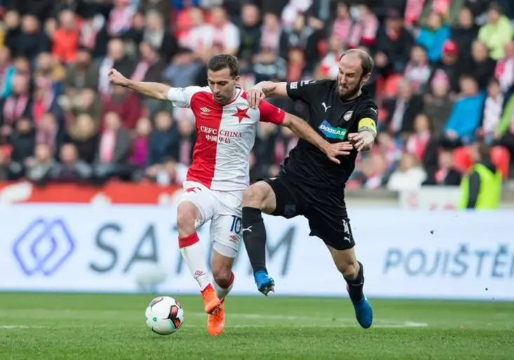 PLZEŇ vs. SLAVIA: Zachrání sešívaní zajímavou ligu? Bude to boj! prorokuje Petržela. Sledujte šlágr na O2 TV Sport!
