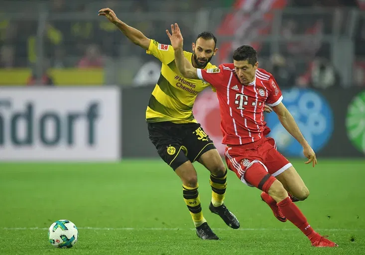 Lewandowski pokořil Dortmund patičkou! Jak se s porážkou od Bayernu vypořádali fans Borussie?