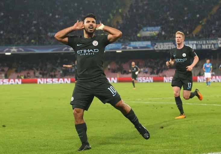 SESTŘIHY Ligy mistrů: Agüero rozhodl bitvu v Neapoli a stal se legendou Manchesteru City