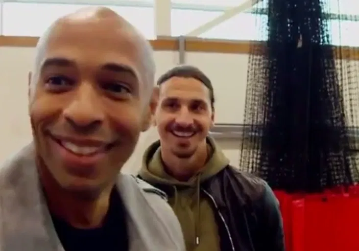 Klasický ZLATAN je zpátky! Jakou odpovědí naprosto zničil Henryho?