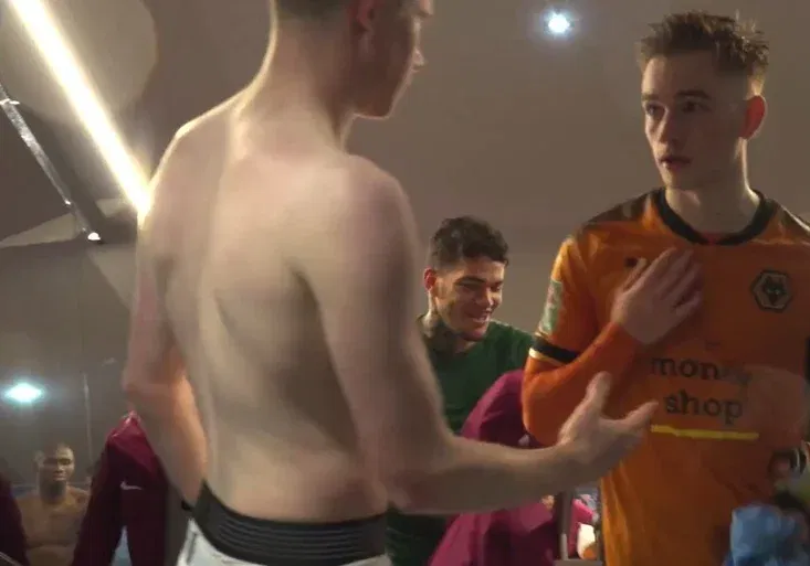 Frajer De Bruyne! Jak po zápase zaskočil vyjukaného mladíka z druhé ligy?