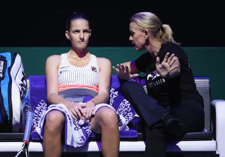 Plíšková si na Turnaji mistryň připsala prohru. Hlaváčková je v semifinále čtyřhry!