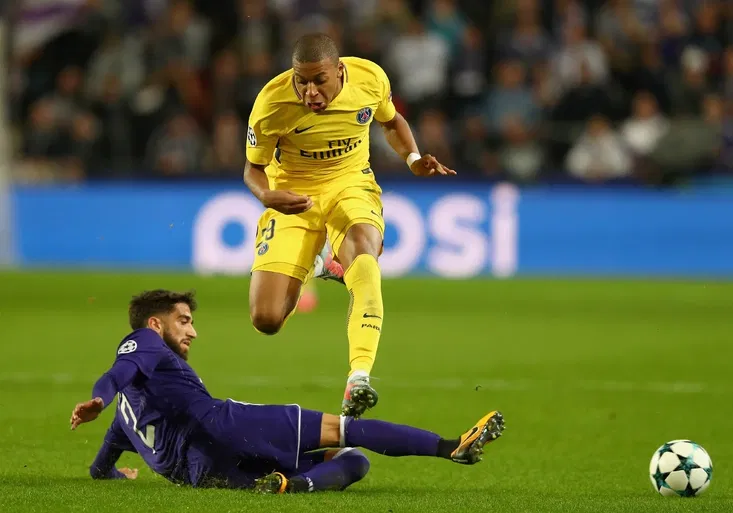 SESTŘIHY Ligy mistrů: Suchý s Vaclíkem vyhráli v Moskvě, Paříž parádně rozstřílela Anderlecht