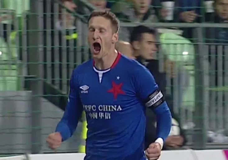 Slavia zlomila prokletí venkovních zápasů. V neděli bude přát Spartě