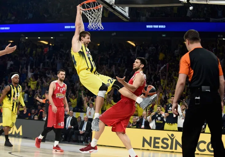 Fenerbahce s českou hvězdou vstupuje do Euroligy! Doletí si Veselý znovu pro titul?
