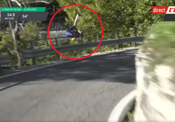 Nejděsivější pád sezóny! Nepochopíte, že belgický cyklista vyvázl bez zranění!