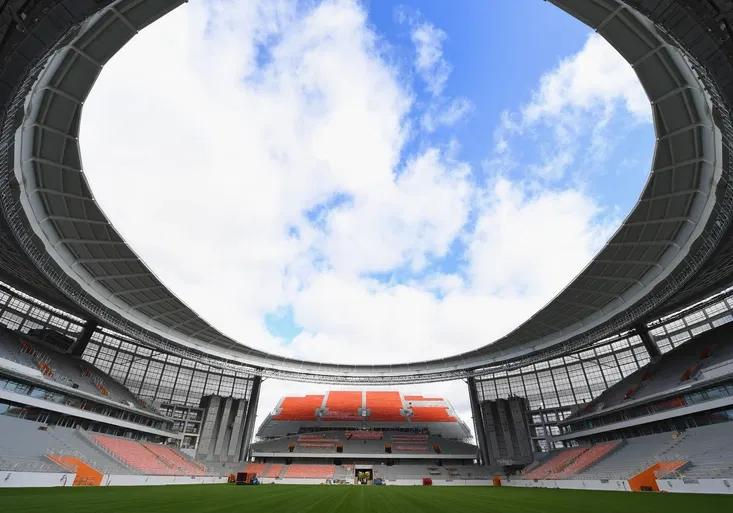 Slovanská vynalézavost, nebo šílenství? Rusové vymysleli pro MS bláznivou tribunu!