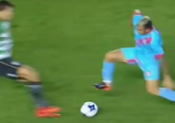 Hrůzostrašný šlapák z Argentiny. Jaký tvrďák to mohl přežít a dohrát utkání?