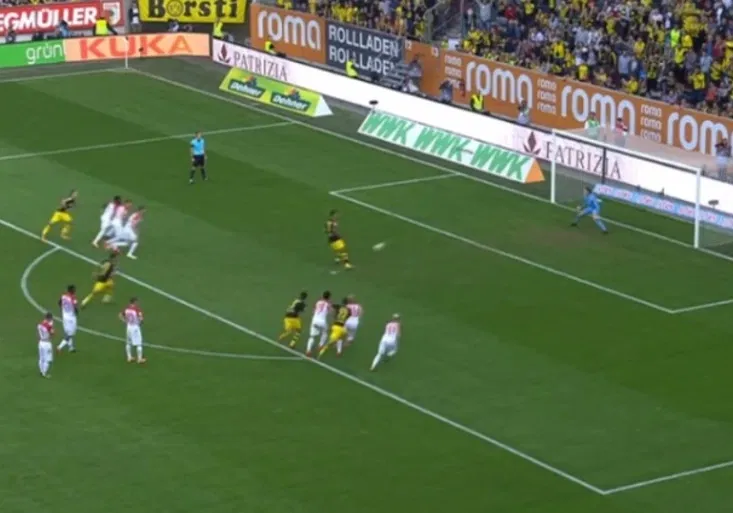 Jak zvorat Panenkovu penaltu? Aubameyang předvedl šílené provedení