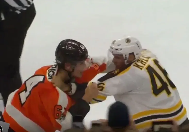 Krejčí se rval v přípravě na NHL! Ten zvedák má potenciál, napsal expert na fighting Novotný!