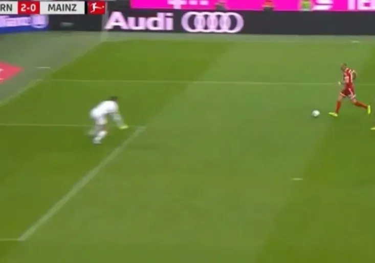 Robben slavil netypickou trefu! Po jak dlouhé době dal gól pravačkou?