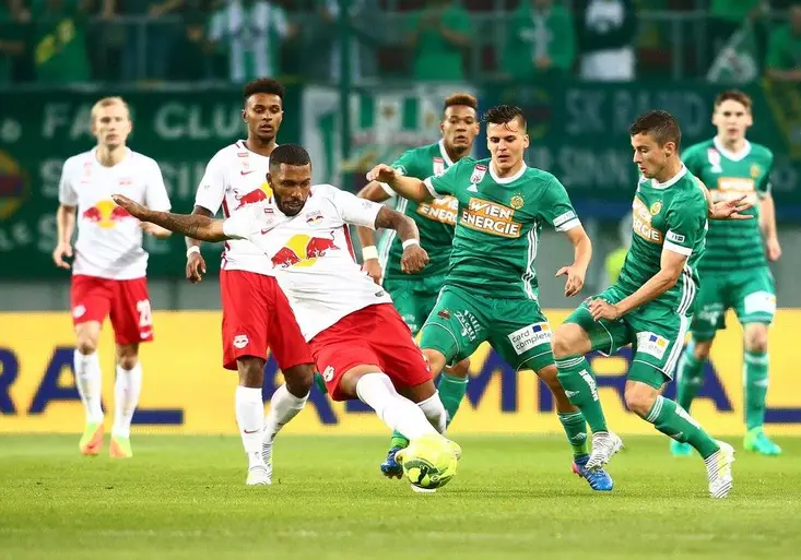 Šlágr z Rakouska na O2 TV Fotbal: mistrovský Salzburg hostí Rapid