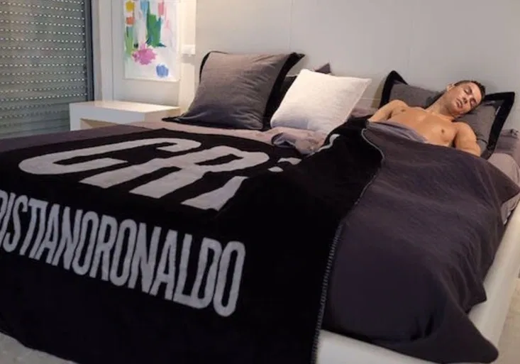 Guru prozradil Ronaldovo tajemství! Spí pětkrát denně 90 minut. Další zvyky jsou bizarní